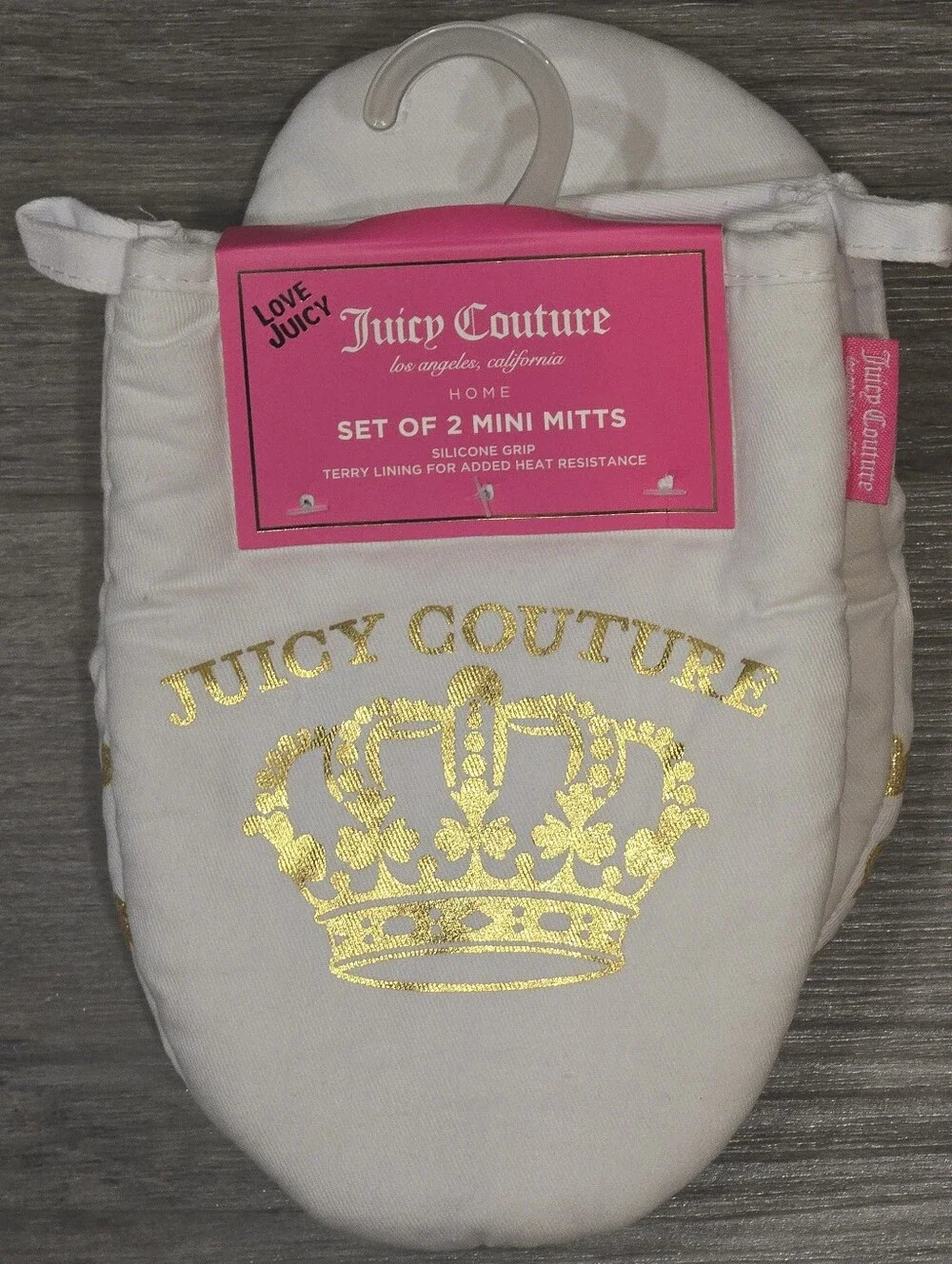 Juicy Couture Home Gold Foul Logo Crown & Hearts Mini Oven Mitt Set